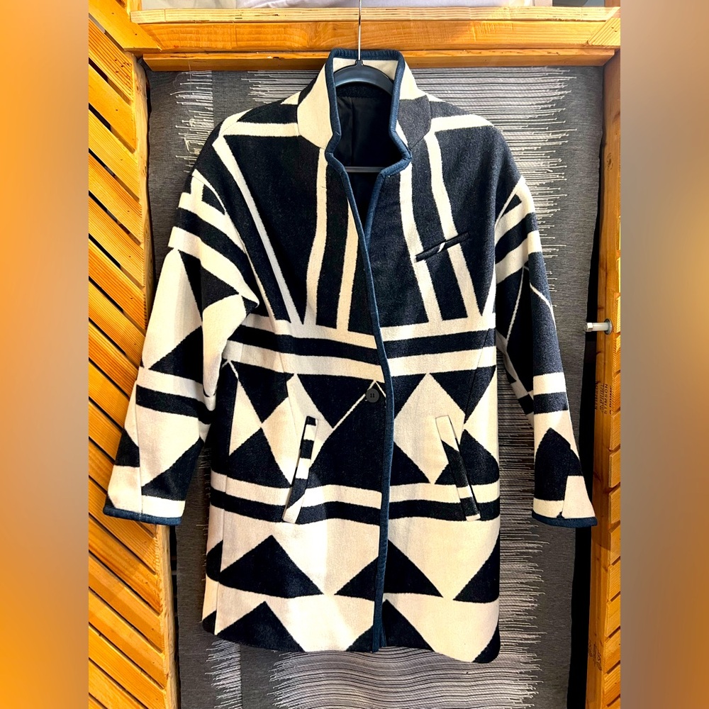 Zara Geometric Pattern Cocoon Coat (Size Medium)